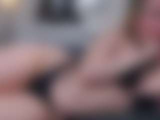 TheaCooling's Live Sex Cam Show