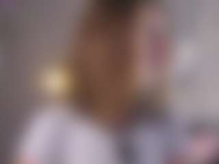 Live cam show with TheaCooling - Brown Hair Petite on TeamSkeetLive