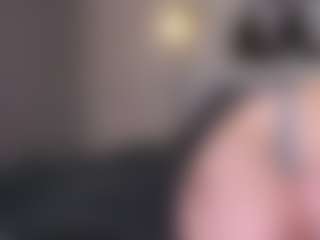 Live cam show with TheaCooling - Bedroom on iamadamtest123.com