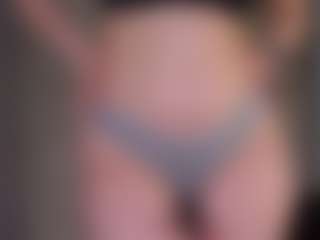 Live cam show with TheaCooling - Bedroom on xfollow cams