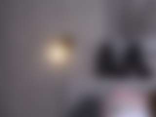 Live cam show with TheaCooling - Brown Hair on Latina Girls