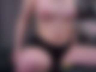 Live cam show with TheaCooling - Brown Hair on boobsie.com