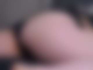 Live cam show with TheaCooling - Ass Bouncing on xxxlivecams.org