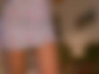 Live cam show with Alice - Toys on xxxlivecams.org
