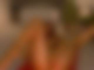 Live cam show with Alice - Dildo on Dolls Live
