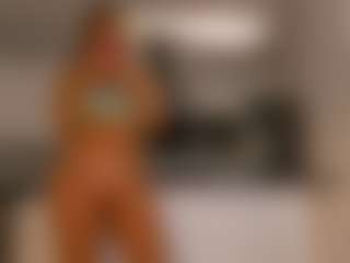 Live cam show with Alice - Ride on Camsoda