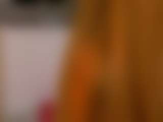 Live cam show with Alice - Blow on Camsoda