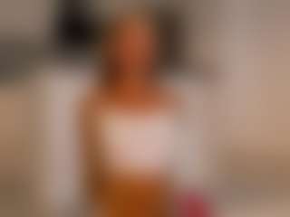 Live cam show with Alice - BBW College on TeamSkeetLive
