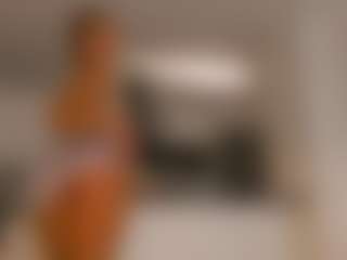 Live cam show with Alice - Strip on Camsoda
