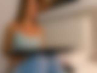 Live cam show with Alice - BBW on liverealitysex.com