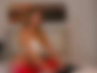 Live cam show with Alice - Blonde Hair Curvy on Camsoda
