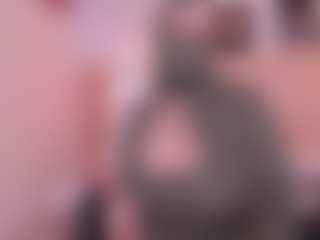 Cloe-adams MILF webcam performer live streaming