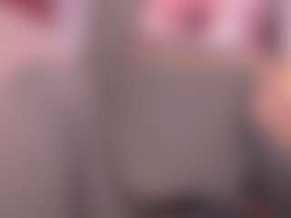 Cloe-adams MILF webcam performer live streaming