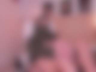 Live cam show with Cloe-adams - Brown Hair on livesuperchat.net