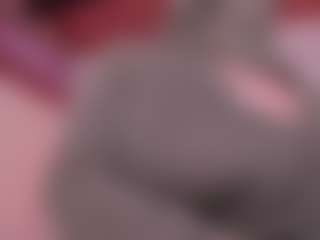 Live cam show with Cloe-adams - Brown Hair on Camsoda