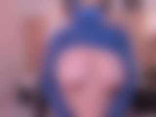 Cloe-adams's Live Sex Cam Show