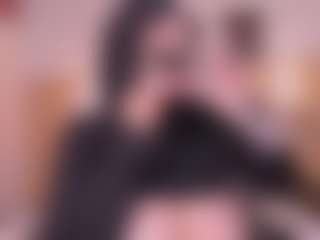 Cloe-adams's Live Sex Cam Show