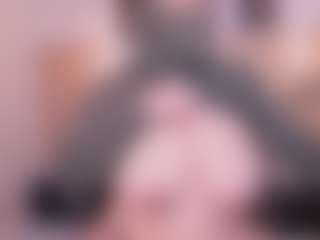 Cloe-adams's Live Sex Cam Show