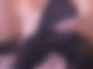 Live cam show with Cloe-adams - Smoking on SinfulBabes
