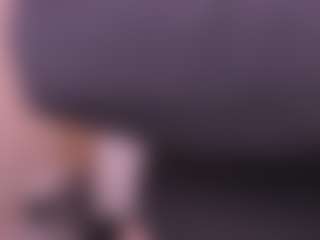 Live cam show with Cloe-adams - Strip on SpankPalCams
