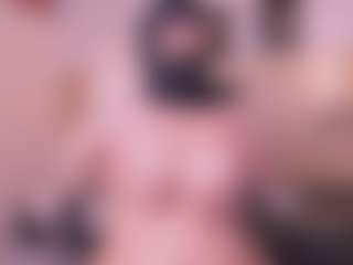 Cloe-adams's Live Sex Cam Show