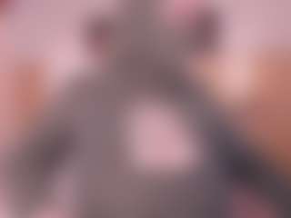 Live cam show with Cloe-adams - Normal on AdultVida.com