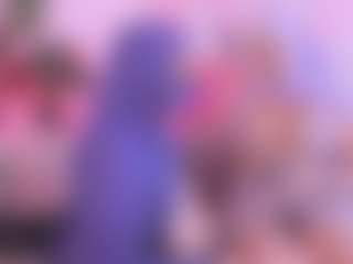 Live cam show with Cloe-adams - Brown Eyes on livesuperchat.net
