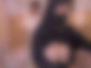 Live cam show with Cloe-adams - Brown Hair on Soda Cam