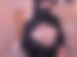 Cloe-adams's Live Sex Cam Show