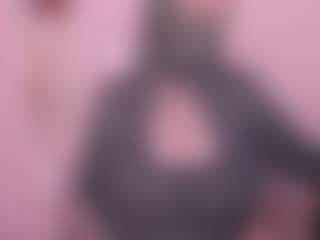 Cloe-adams's Live Sex Cam Show