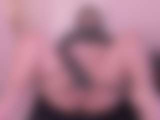 Cloe-adams's Live Sex Cam Show