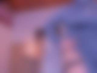 Live cam show with Cloe-adams - Small Tits on SpunkLive