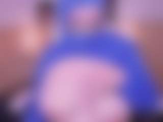 Live cam show with Cloe-adams - Skinny MILF on Sweet Sext