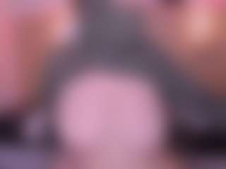 Cloe-adams MILF webcam performer live streaming