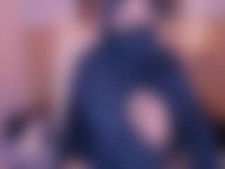 Live cam show with Cloe-adams - Petite MILF on Streamer API