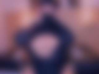 Live cam show with Cloe-adams - Tittyfuck on Soda Cam
