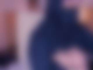 Live cam show with Cloe-adams - Latina MILF on CamClone | colombia