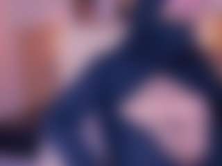 Live cam show with Cloe-adams - Butt Plug on Camming Site
