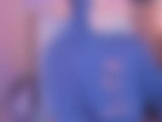 Live cam show with Cloe-adams - Bedroom MILF on StripNow