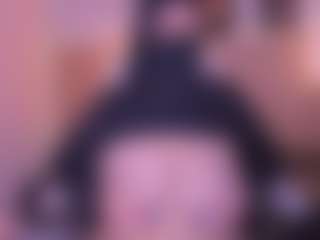 Cloe-adams's Live Sex Cam Show
