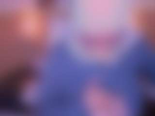 Live cam show with Cloe-adams - Amateur Brown Hair on CamClone