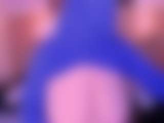 Live cam show with Cloe-adams - Bedroom on Dare Cams