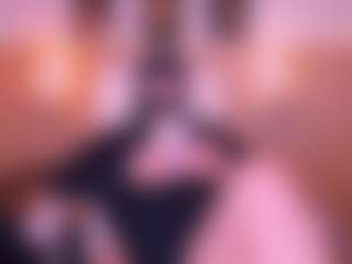 Live cam show with Cloe-adams - Full Nudity on madthumbs