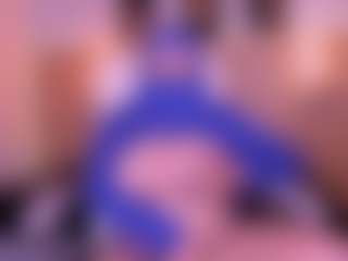 Live cam show with Cloe-adams - Asshole on Camsoda