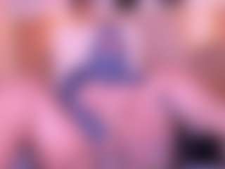 Live cam show with Cloe-adams - Brown Hair MILF on Camsoda