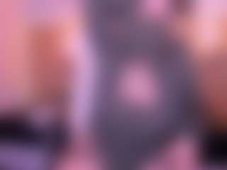 Live cam show with Cloe-adams - Big Tits Small Tits on Camsoda