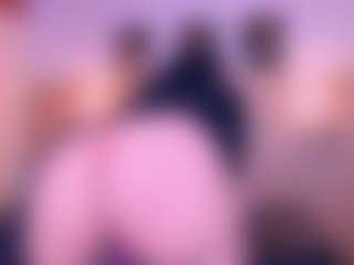 Live cam show with Cloe-adams - Tattoos Brown Hair on Camsoda