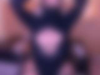 Cloe-adams's Live Sex Cam Show