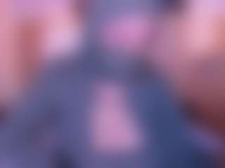Live cam show with Cloe-adams - Skinny on CamClone