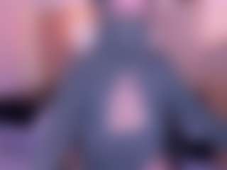 Cloe-adams's Live Sex Cam Show